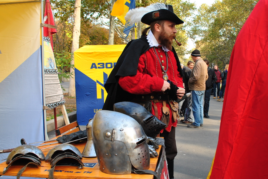 фестиваль исторической реконструкции "Меч Арея", посвященный боевым традициям Причерноморья.