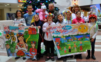 Вручение детских рисунков бойцам Морской Пехоты Украины
