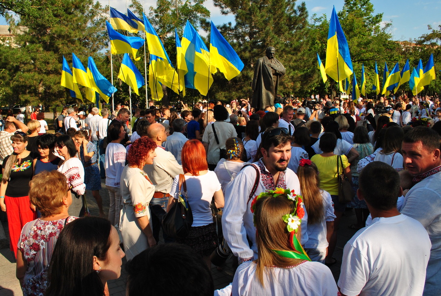 Марш вишиванок в Миколаєві