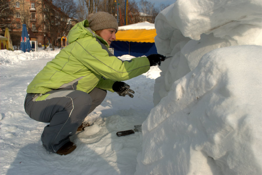 Фестиваль снежной скульптуры